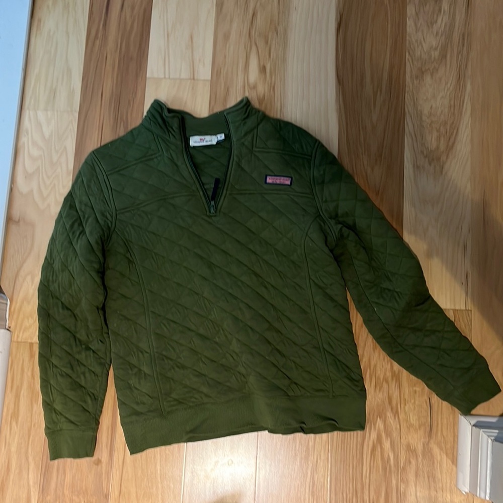 Vineyard vines quilted pullover